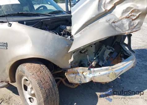 2001 Ford F-150 Harley-Davidson Edition/King Ranch Edition/Lariat/Xlt from USA, damaged, VIN 1FTRW07L71KB52594